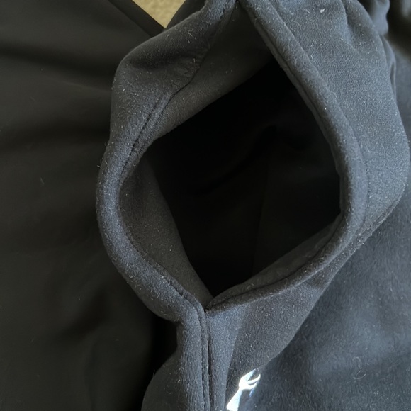 SOLD LIKE NEW EXCELLENT SHAPE Men’s Black XL Under Armour loose style sweatpants - Picture 2 of 7